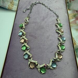 Vintage ART signed Frosted Cabochon Necklace